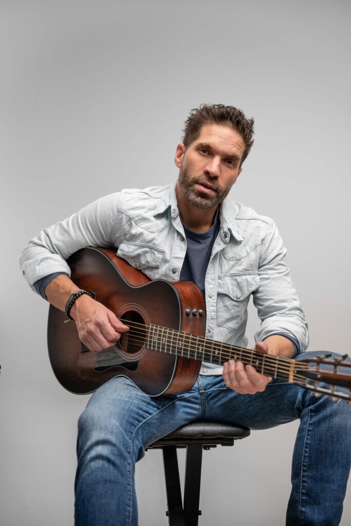 How Hiring a Country Singer as a Nashville Corporate Keynote Speaker Can Increase Engagement, Memory, and Event Impact